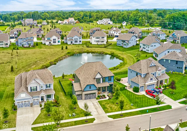 4th image of 5365 Rose Dr, Zionsville, IN 46077 | MLS# 22119053