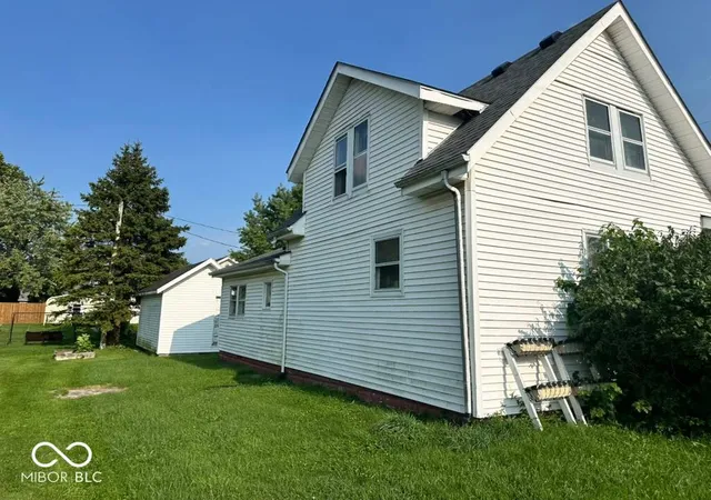 2nd image of 69 West St, Whiteland, IN 46184 | MLS# 22119483