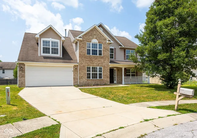 2nd image of 1088 Dusty Ct, Greenwood, IN 46143 | MLS# 22119566