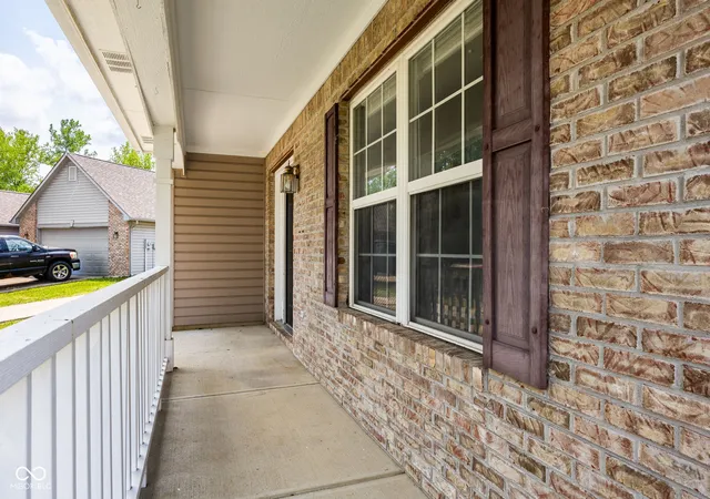 4th image of 1088 Dusty Ct, Greenwood, IN 46143 | MLS# 22119566