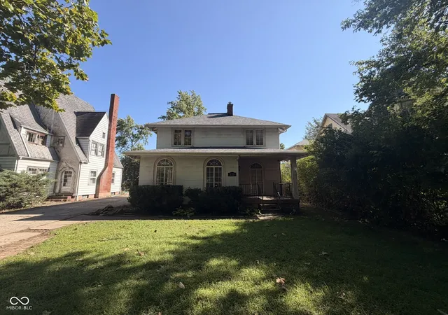 2nd image of 1321 W 8th St, Anderson, IN 46016 | MLS# 22119753