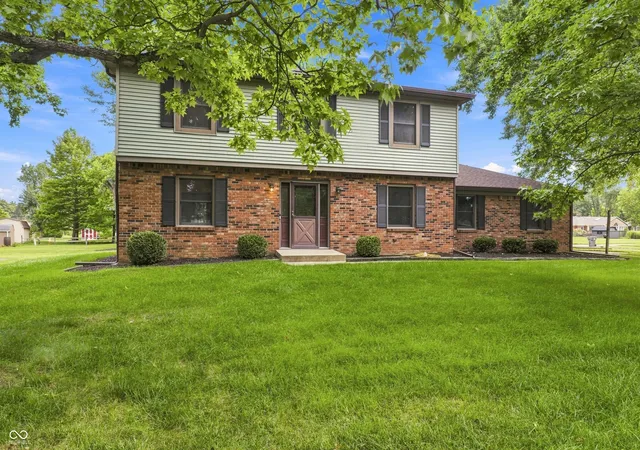 1st image of 7820 Scarborough Blvd South Dr, Indianapolis, IN 46256 | MLS# 22119863