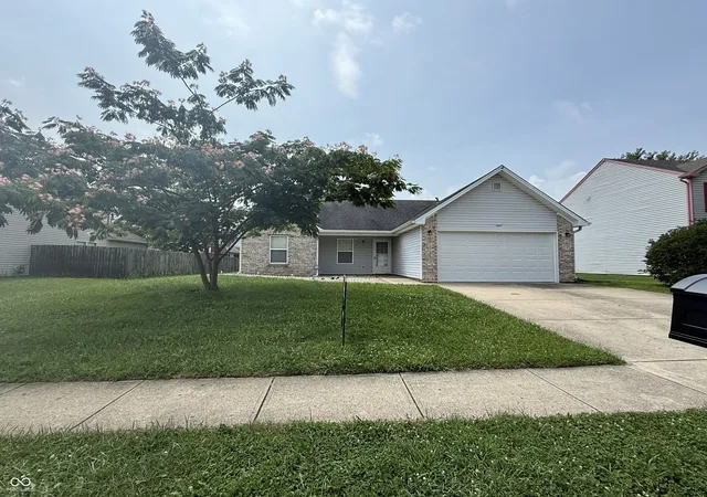 4th image of 1067 Taurus Ln, Franklin, IN 46131 | MLS# 22120005