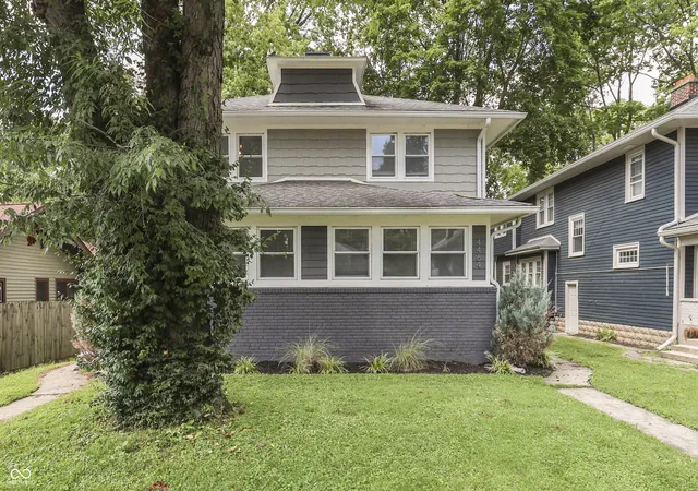 1st image of 4462 Carrollton Ave, Indianapolis, IN 46205 | MLS# 22120464