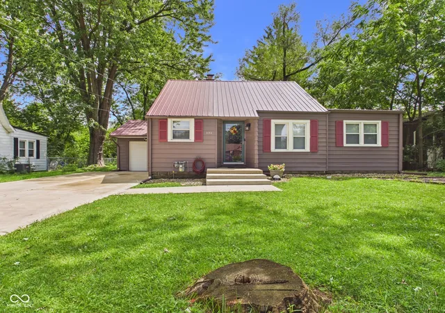 1st image of 232 Nursery Rd, Anderson, IN 46012 | MLS# 22120588