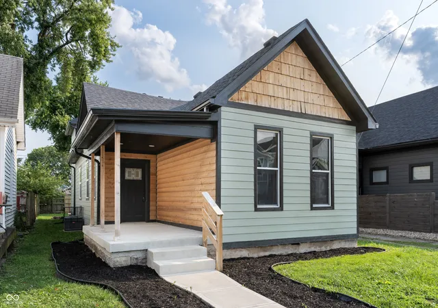 2nd image of 425 Sanders St, Indianapolis, IN 46225 | MLS# 22120991