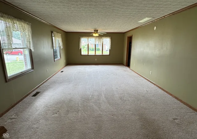 2nd image of 399 Vinewood Dr S, Brownsburg, IN 46112 | MLS# 22121271
