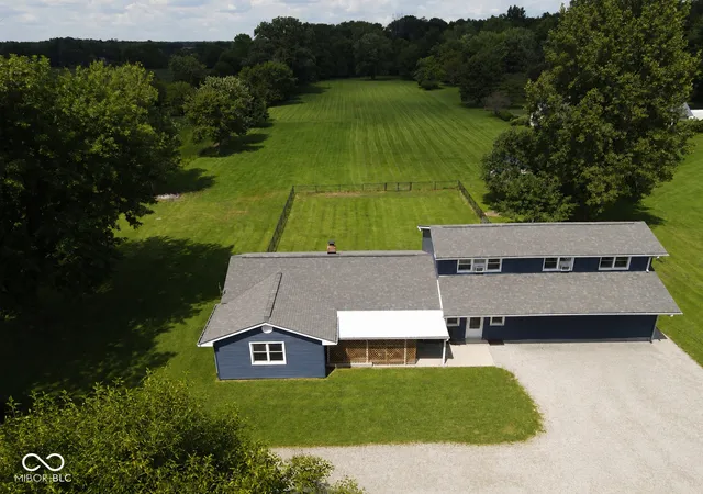 1st image of 7518 E 1075 N, Indianapolis, IN 46259 | MLS# 22121279