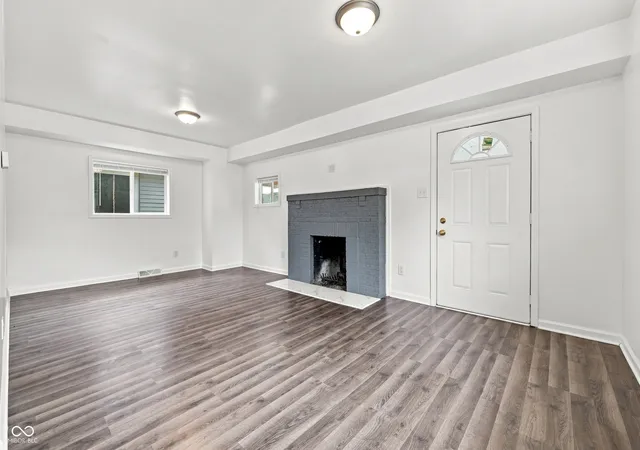 4th image of 2219 E New York St, Indianapolis, IN 46201 | MLS# 22121301
