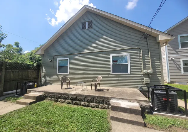 2nd image of 1329 Kappes St, Indianapolis, IN 46221 | MLS# 22121321