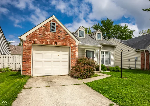 3rd image of 6628 Sundown Dr S, Indianapolis, IN 46254 | MLS# 22121424