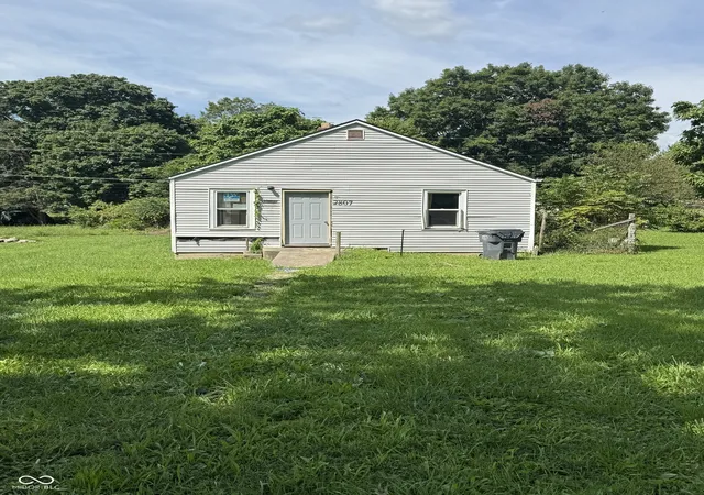 1st image of 2807 Halford St, Anderson, IN 46016 | MLS# 22121486