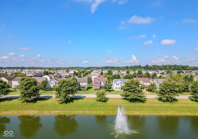 4th image of 3350 Shadow Creek Blvd, Columbus, IN 47201 | MLS# 22121618