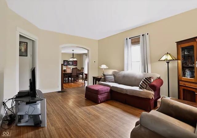 4th image of 5875 Dewey Ave, Indianapolis, IN 46219 | MLS# 22121790