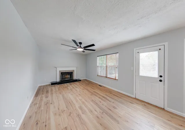 5th image of 2042 Thousand Oaks Blvd, Indianapolis, IN 46214 | MLS# 22121799