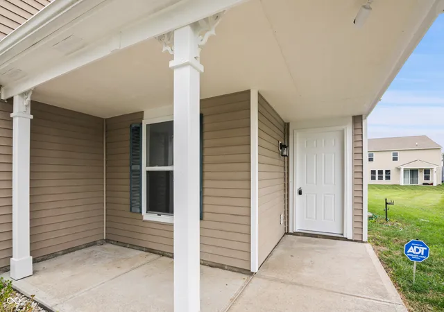5th image of 1364 Ellington Dr, Shelbyville, IN 46176 | MLS# 22121811
