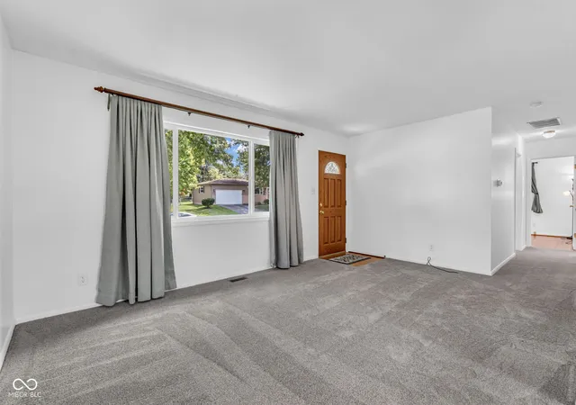 5th image of 3230 Redwood Dr, Indianapolis, IN 46227 | MLS# 22121824
