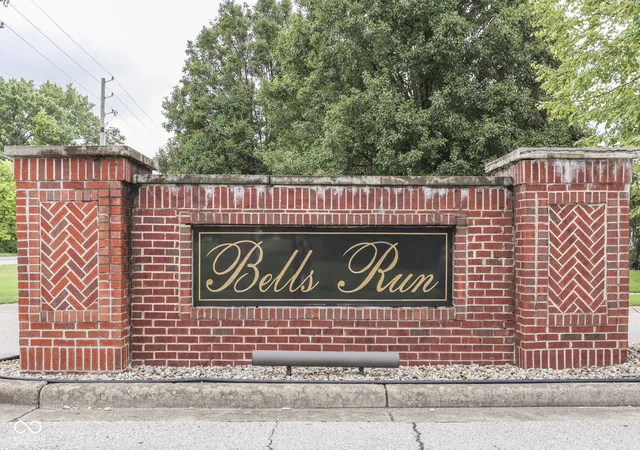 2nd image of 4338 Rhapsody Ln, Indianapolis, IN 46235 | MLS# 22121842