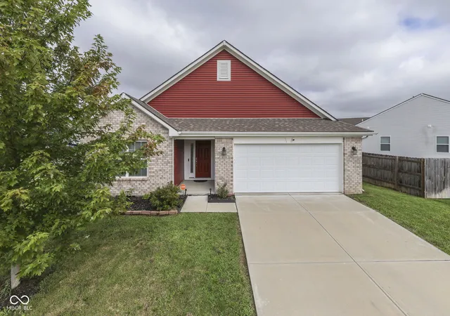 3rd image of 4338 Rhapsody Ln, Indianapolis, IN 46235 | MLS# 22121842