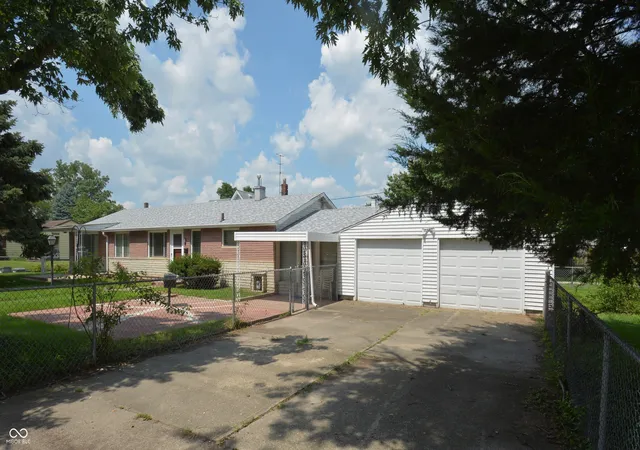 1st image of 327 Hancock St, Indianapolis, IN 46222 | MLS# 22121847