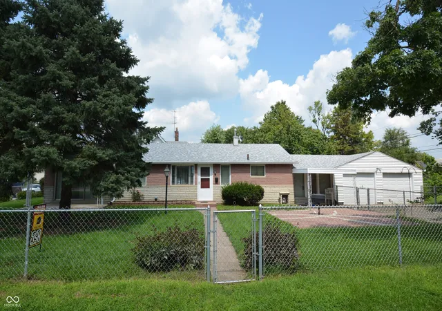 3rd image of 327 Hancock St, Indianapolis, IN 46222 | MLS# 22121847