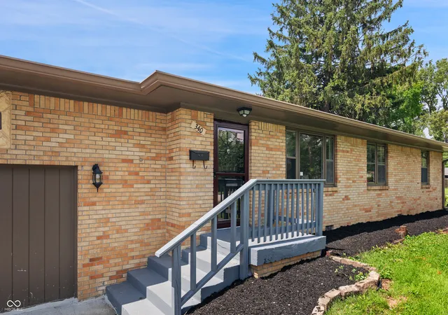 2nd image of 340 N Edmondson Ave, Indianapolis, IN 46219 | MLS# 22121857