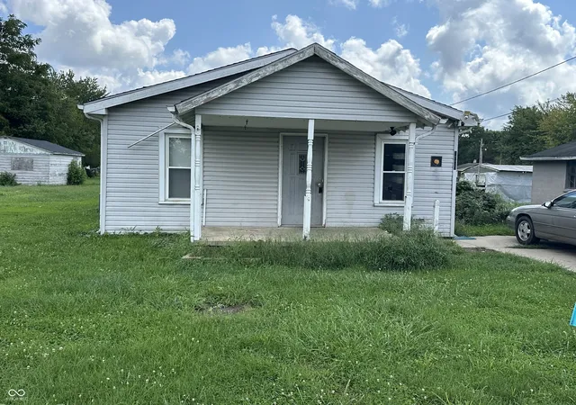 1st image of 1105 Randolph Ave, Alexandria, IN 46001 | MLS# 22121865