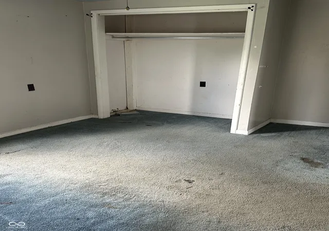 Photo 2 of Single family home for sale at 1105 Randolph Ave, Alexandria, IN 46001 | MLS# 22121865 | Listing updated on 2026-10-20