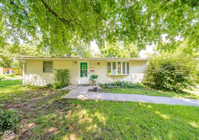 1st image of 1632 E Elbert St, Indianapolis, IN 46227 | MLS# 22121875
