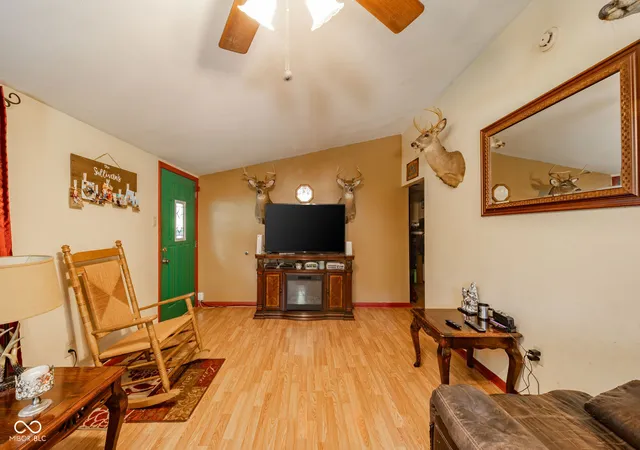 4th image of 1632 E Elbert St, Indianapolis, IN 46227 | MLS# 22121875