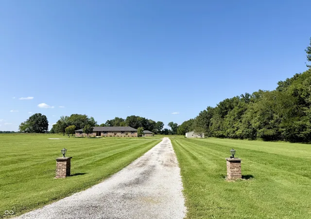 1st image of 2742 E 1450 Rd N, Covington, IN 47932 | MLS# 22121881