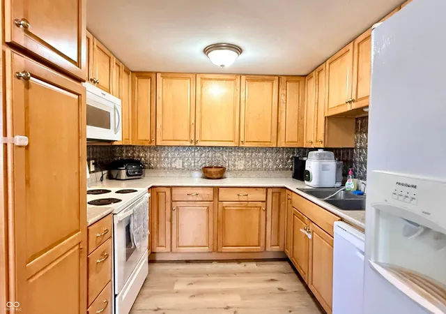 3rd image of 910 Terrace Dr, Crawfordsville, IN 47933 | MLS# 22121882