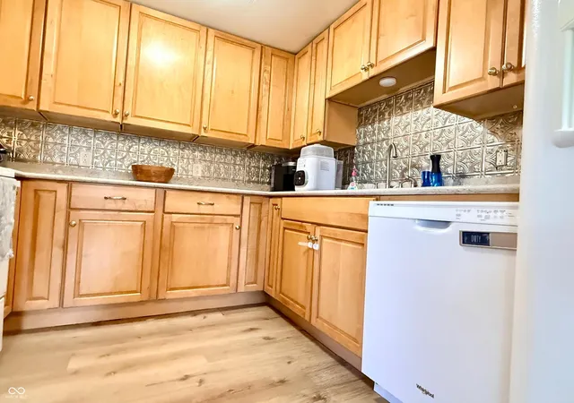 5th image of 910 Terrace Dr, Crawfordsville, IN 47933 | MLS# 22121882