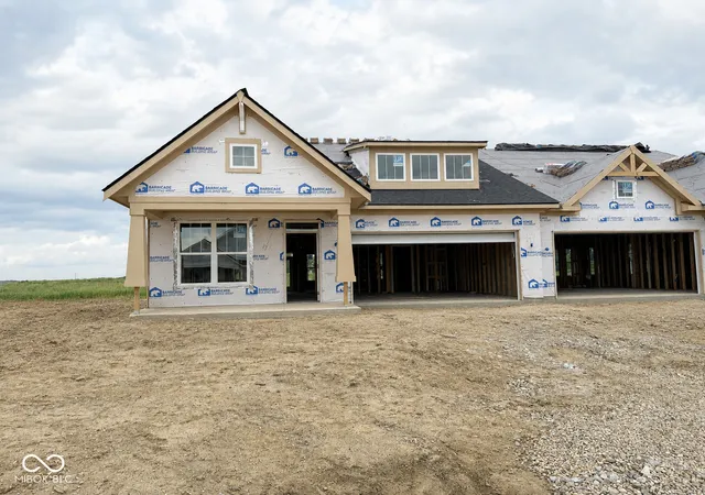 1st image of 8894 Constitution Trl, Brownsburg, IN 46112 | MLS# 22121921