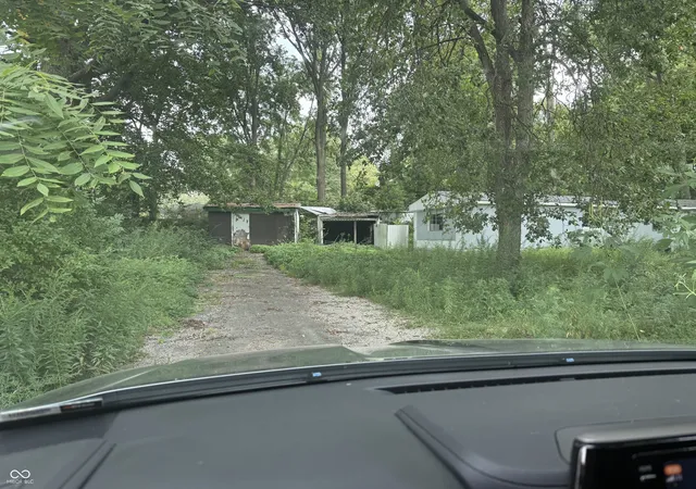 2nd image of 15004 State Road 32 E, Noblesville, IN 46060 | MLS# 22121945