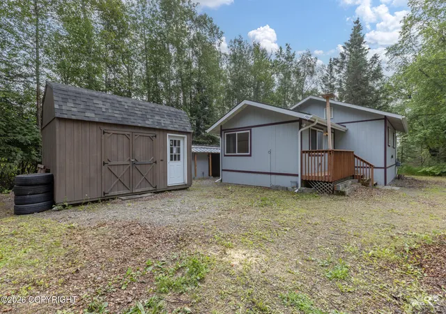 Photo 5 of Single family home for sale at 51920 Trader John St, Nikiski, AK 99611 | MLS# 26-10116 | Listing updated on 2026-08-31
