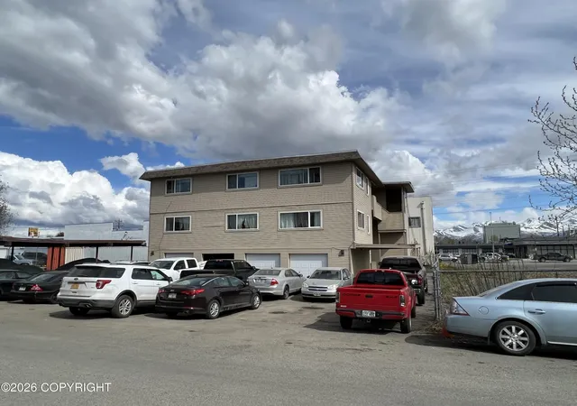 5th image of 3503 Indiana St, Anchorage, AK 99503 | MLS# 26-10014