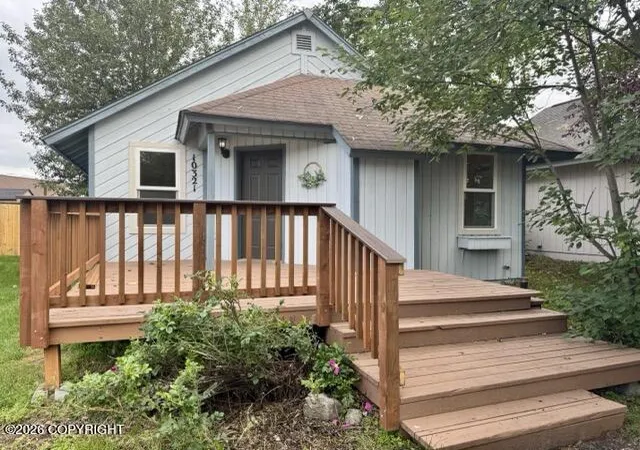 5th image of 10321 Thuja Cir, Anchorage, AK 99507 | MLS# 26-10010