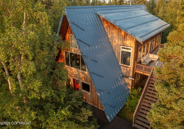 2nd image of 9843 Conifer St, Anchorage, AK 99507 | MLS# 26-10077