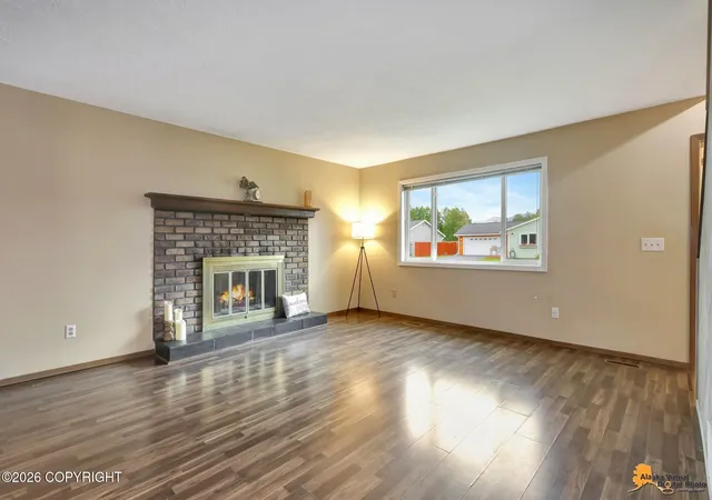 Photo 2 of Sale Pending at 11840 Suncrest Dr, Anchorage, AK 99515 | MLS# 26-10331 | Listing updated on 2026-08-24