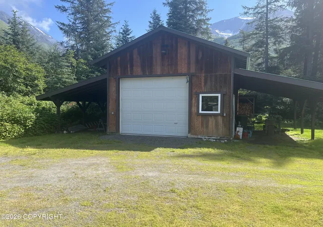 3rd image of 27267 Seward Hway, Seward, AK 99664 | MLS# 26-10409