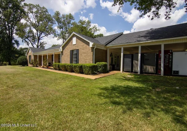 Photo 4 of Single family home for sale at 5656 Coleman Rd, Olive Branch, MS 38654 | MLS# 4142767 | Listing updated on 2026-09-15