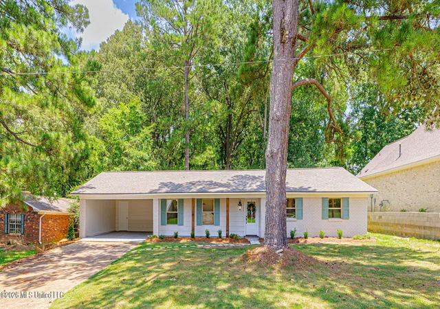 Photo 1 of Sale Pending at 1209 Laurelwood Dr, Clinton, MS 39056 | MLS# 4156482 | Listing updated on 2026-09-05