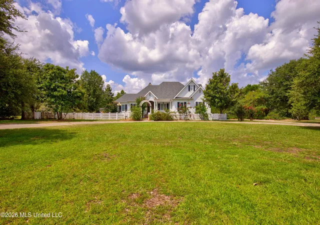 Photo 3 of Single family home for sale at 5037 Longbow Dr, Kiln, MS 39556 | MLS# 4158023 | Listing updated on 2026-08-17