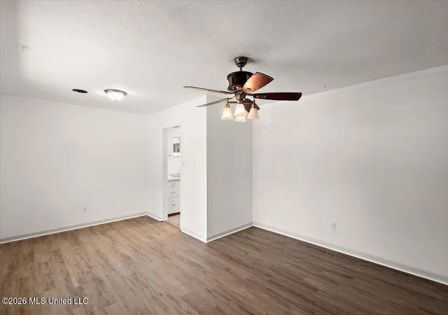 2nd image of 102 Belva Dr, Vicksburg, MS 39180 | MLS# 4158004