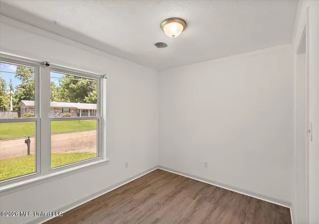 4th image of 102 Belva Dr, Vicksburg, MS 39180 | MLS# 4158004