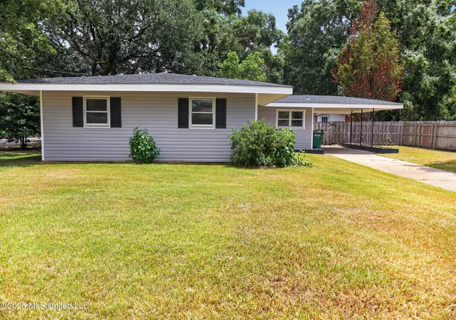 1st image of 1910 Meadowbrook St, Pascagoula, MS 39567 | MLS# 4158256