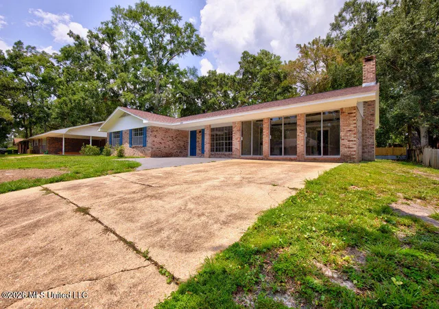 Photo 3 of Single family home for sale at 12908 Hanover Dr, Ocean Springs, MS 39564 | MLS# 4159433 | Listing updated on 2026-08-19