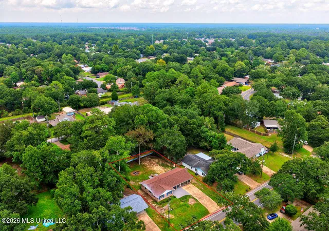 44th image of 12908 Hanover Dr, Ocean Springs, MS 39564 | MLS# 4159433