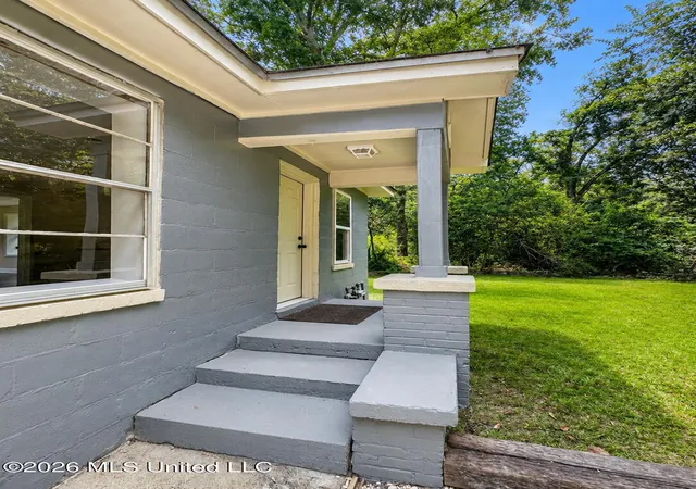 Photo 4 of Single family home for sale at 520 1st Street, Magee, MS 39111 | MLS# 4158553 | Listing updated on 2026-09-11